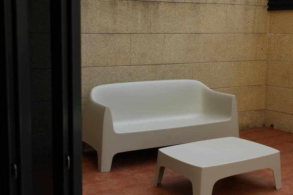 Apartamento Mariscal Pontevedra Kültér fotó
